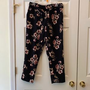 One by chapter one ladies pants